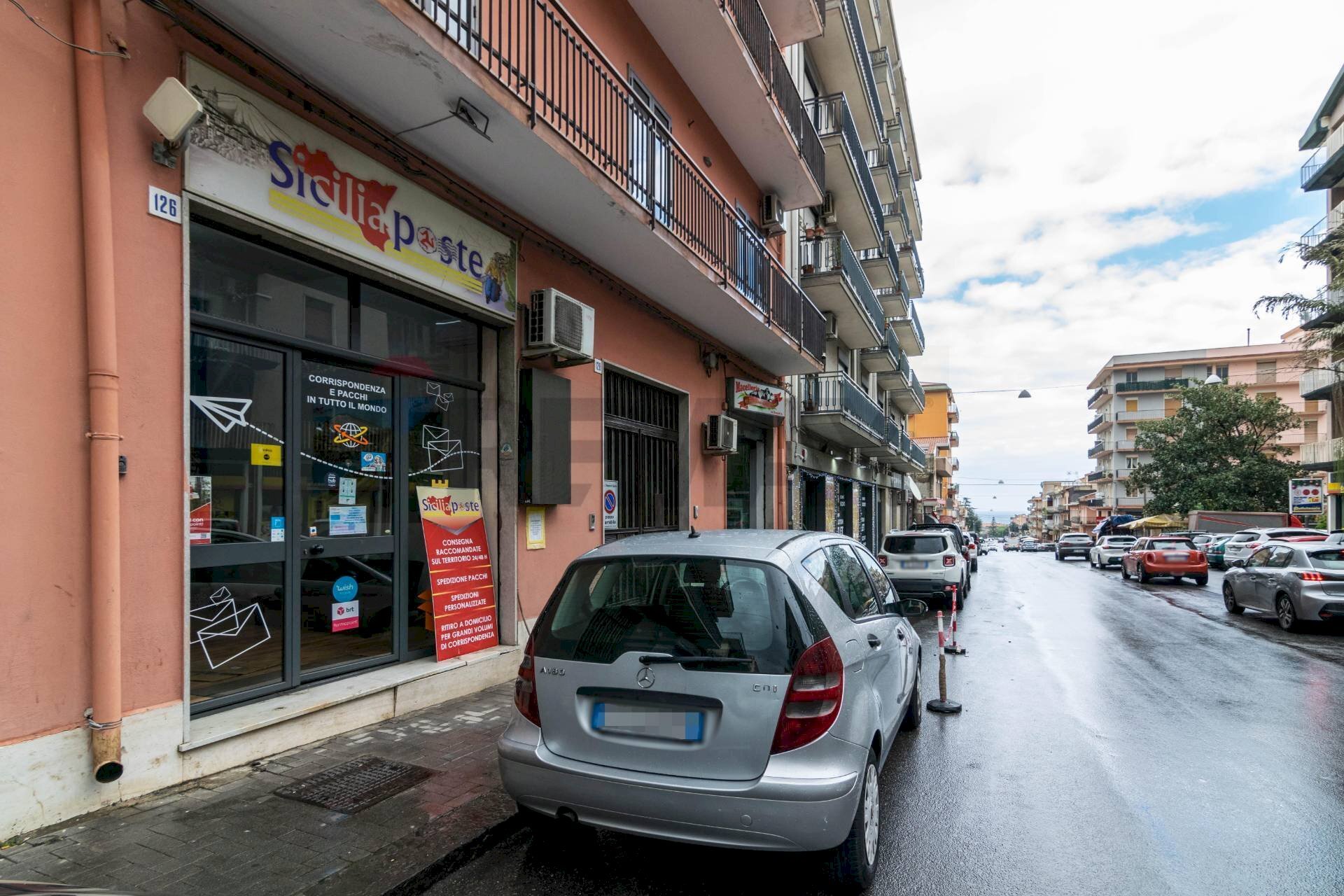 Edificio all\'aperto - Attività Commerciale Viale Libertà
 
126, Giarre - foto 3