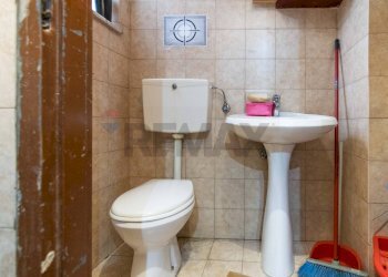 Bagno - Attività Commerciale Viale Libertà
 
126, Giarre - foto 9