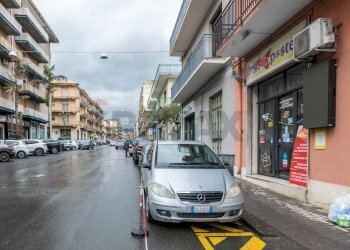 Edificio all\'aperto - Attività Commerciale Viale Libertà
 
126, Giarre - foto 12