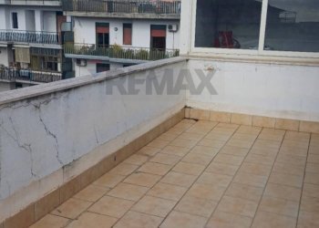 Terrazza - Appartamento Via Rifiano
 
116, Aci Catena - foto 1