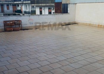 Terrazza - Appartamento Via Rifiano
 
116, Aci Catena - foto 2