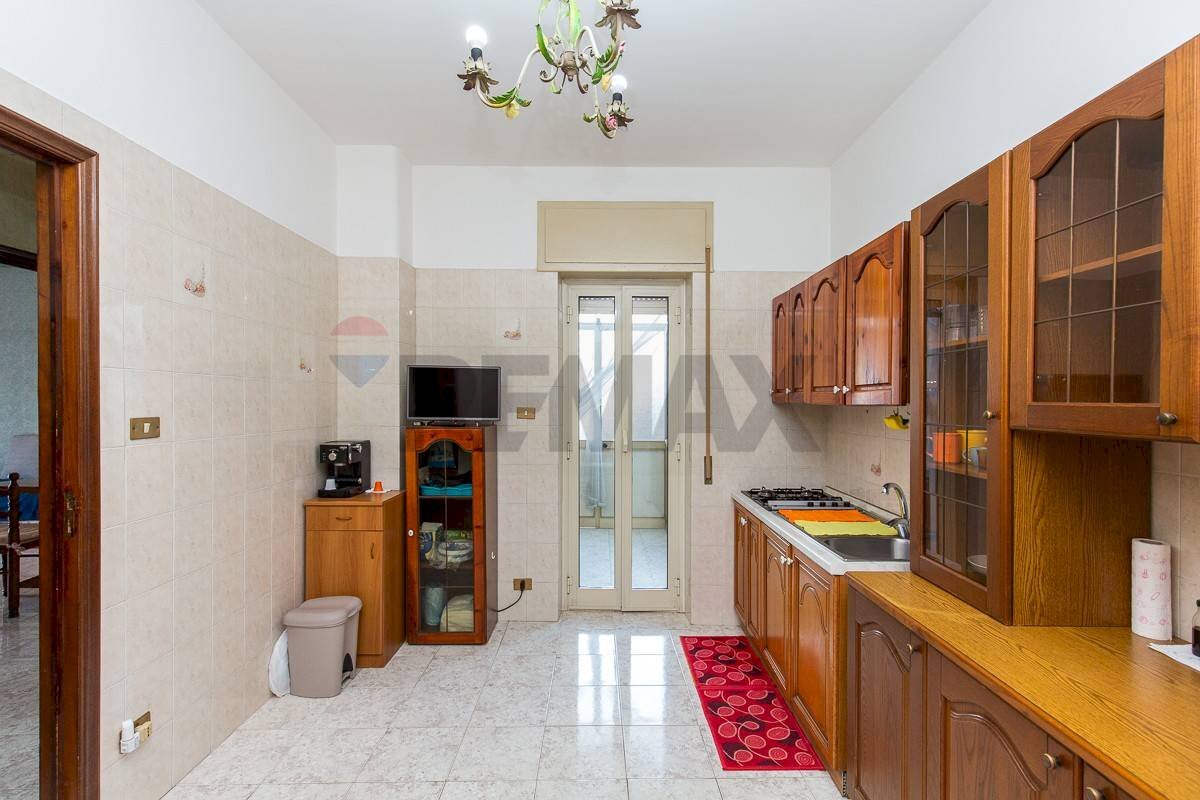 Cucina - Three-room apartment Viale Pietro Querini
 
20, Catania - photo 1