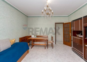 Sala da pranzo - Three-room apartment Viale Pietro Querini
 
20, Catania - photo 12