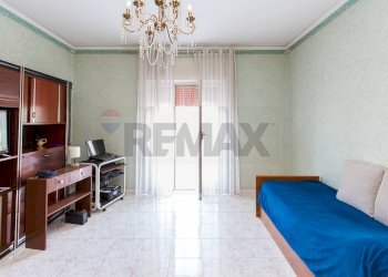 Camera / camera da letto - Three-room apartment Viale Pietro Querini
 
20, Catania - photo 13