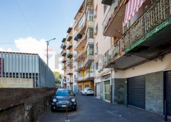 Edificio all\'aperto - Three-room apartment Viale Pietro Querini
 
20, Catania - photo 25