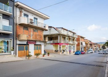 Edificio all\'aperto - Appartamento via diego catalano
 
20, Barrafranca - foto 17