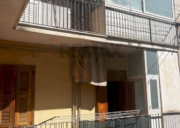 Edificio all\'aperto - Trilocale Via Caduti Del Lavoro
 
136, Catania - foto 1