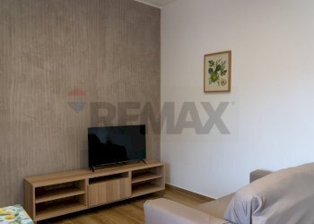 Soggiorno - Two-room apartment Via Eleonora D'angio'
 
59, Catania - photo 7