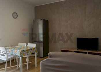 Sala da pranzo - Two-room apartment Via Eleonora D'angio'
 
59, Catania - photo 8