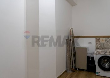 Lavanderia - Two-room apartment Via Eleonora D'angio'
 
59, Catania - photo 24