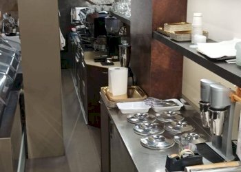 Cucina - Cafeteria - Cold Bar via Umberto
 
32, Sant'Agata Li Battiati - photo 8