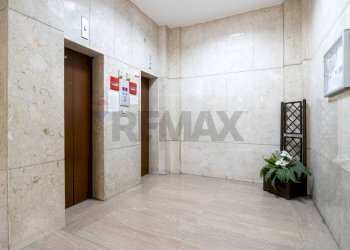 Ricezione / Lobby - Attività Commerciale Piazza Della Repubblica
 
31, Catania - foto 19