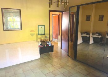 Camera / camera da letto - Villa Via Rosario Livatino
 
38, Pedara - foto 7