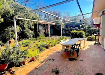 Terrazza - Villa Via Rosario Livatino
 
38, Pedara - foto 18