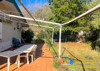 Terrazza - Villa Via Rosario Livatino
 
38, Pedara - foto 23