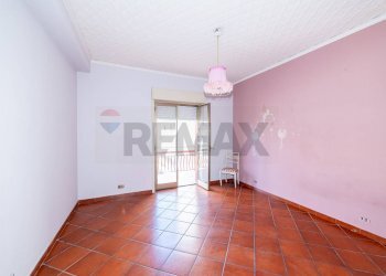 Stanza vuota - Trilocale Viale Papa Giovanni XXIII
 
34, Camporotondo Etneo - foto 6