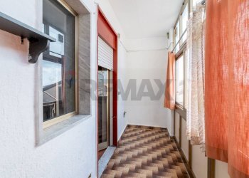 Hall / corridoio - Trilocale Viale Papa Giovanni XXIII
 
34, Camporotondo Etneo - foto 16