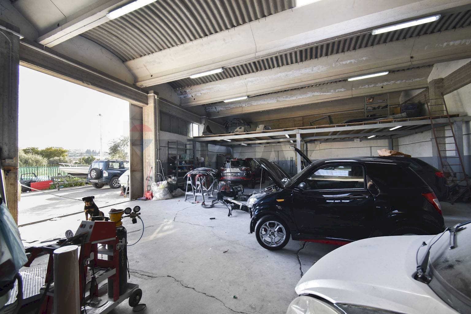 Parcheggio - Capannone luigi capuana
30, Camporotondo Etneo - foto 3