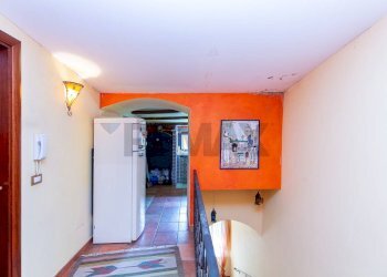 Hall / corridoio - Casa indipendente via chiesa vecchia
 
28, Barrafranca - foto 1
