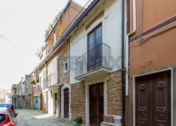 Edificio all\'aperto - Casa indipendente via chiesa vecchia
 
28, Barrafranca - foto 33