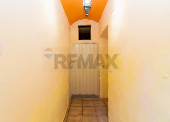 Hall / corridoio - Casa indipendente via chiesa vecchia
 
28, Barrafranca - foto 34