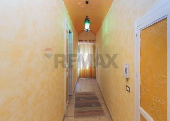 Hall / corridoio - Casa indipendente via chiesa vecchia
 
28, Barrafranca - foto 43