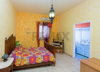 Camera / camera da letto - Casa indipendente via chiesa vecchia
 
28, Barrafranca - foto 59