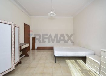 Camera / camera da letto - Appartamento Via Cesare Beccaria
 
12, Catania - foto 6