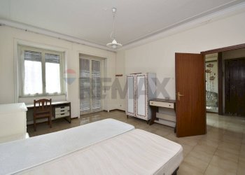 Camera / camera da letto - Appartamento Via Cesare Beccaria
 
12, Catania - foto 9