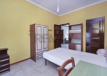 Camera / camera da letto - Appartamento Via Cesare Beccaria
 
12, Catania - foto 12