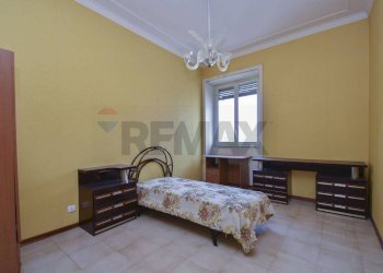 Camera / camera da letto - Appartamento Via Cesare Beccaria
 
12, Catania - foto 15