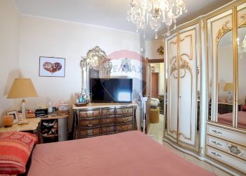 Camera / camera da letto - Quadrilocale Via Enrico Toti
 
37, Motta Sant'Anastasia - foto 10