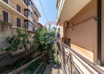 Balcone - Quadrilocale Via Enrico Toti
 
37, Motta Sant'Anastasia - foto 19