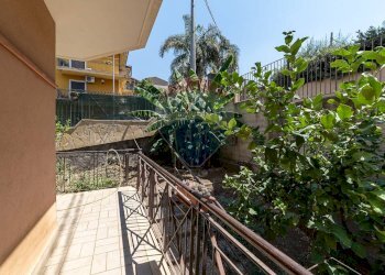 Balcone - Quadrilocale Via Enrico Toti
 
37, Motta Sant'Anastasia - foto 20