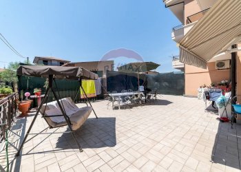 Terrazza - Quadrilocale Via Enrico Toti
 
37, Motta Sant'Anastasia - foto 30