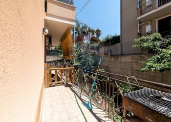 Balcone - Quadrilocale Via Enrico Toti
 
37, Motta Sant'Anastasia - foto 32