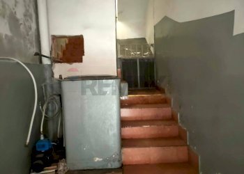 Scale - Casa semi indipendente Via Orfanotrofio
 
51, Catania - foto 5