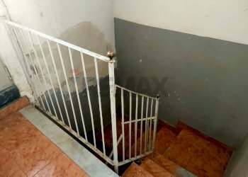 Scale - Casa semi indipendente Via Orfanotrofio
 
51, Catania - foto 6