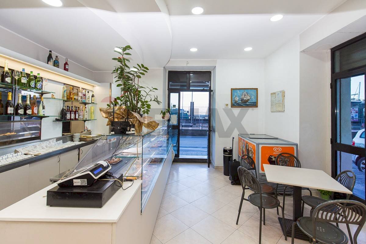 Cucina - Attività Commerciale Via Domenico Tempio
24, Catania - foto 2