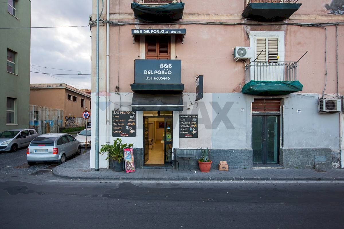 Edificio all\'aperto - Attività Commerciale Via Domenico Tempio
24, Catania - foto 3