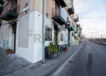 Edificio all\'aperto - Attività Commerciale Via Domenico Tempio
24, Catania - foto 5