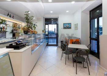 Cucina - Attività Commerciale Via Domenico Tempio
24, Catania - foto 8