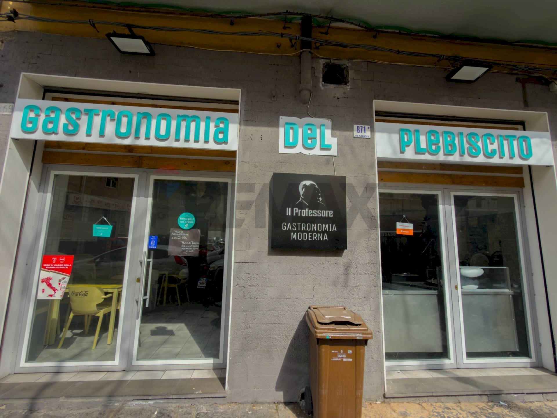 Edificio all\'aperto - Attività Commerciale Via Plebiscito
 
869, Catania - foto 1