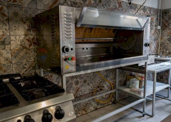 Dettagli - Attività Commerciale Via Plebiscito
 
869, Catania - foto 9