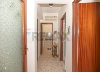 Hall / corridoio - Quadrilocale Via Fisicara
 
33, Caltagirone - foto 23