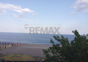 Vista dell\'acqua - Quadrilocale Via Carrata
 
74, Mascali - foto 6