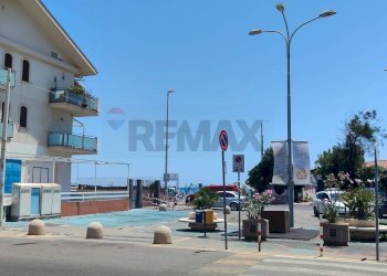 Edificio all\'aperto - Quadrilocale Via Carrata
 
74, Mascali - foto 11