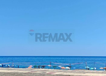 Vista dell\'acqua - Quadrilocale Via Carrata
 
74, Mascali - foto 14