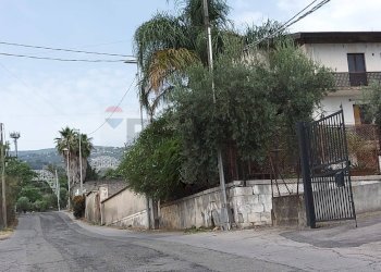 Edificio all\'aperto - Villa Via Carlino
 
91, Mascali - photo 9