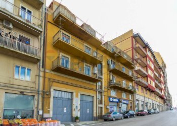 Edificio all\'aperto - Casa indipendente Corso Sicilia
 
23, Enna - foto 3